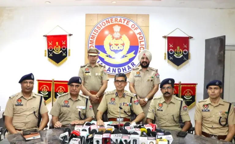जालंधर में ₹72 लाख की लूट का पुलिस ने किया पर्दाफाश, छह आरोपी गिरफ्तार